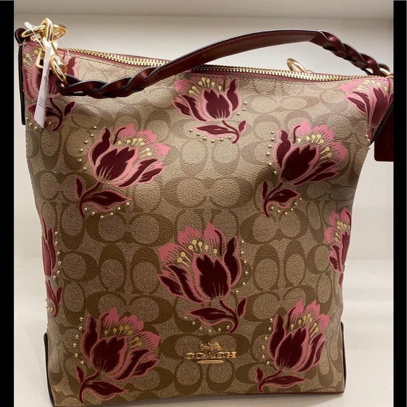 Coach Hobo in Signature Canvas - Picture 2 of 7